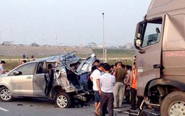 Tiếp tục truy tố 2 lái xe vụ “Innova đi lùi trên cao tốc” gây tai nạn