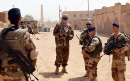 13 lính Pháp thiệt mạng trong tai nạn máy bay tại Mali