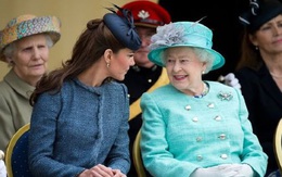 Bằng chứng cho thấy Công nương Kate là cháu dâu mà Nữ hoàng Anh tin tưởng nhất