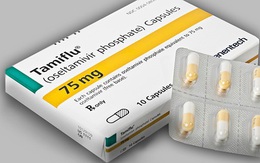 Dịch cúm A lan rộng, thuốc Tamiflu tăng giá gấp 10 lần, 5 triệu đồng 1 hộp không có mua