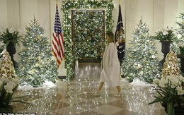 Nhà Trắng đẹp lung linh dưới bàn tay bà Melania Trump mùa Giáng sinh