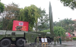 Cận cảnh ngư lôi, tổ hợp tên lửa của Quân đội nhân dân Việt Nam