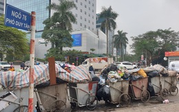 Rác thải ùn ứ ở nội thành Hà Nội sau khi dân Sóc Sơn chặn xe rác