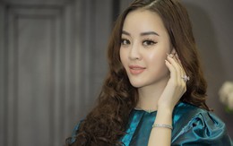 Người đẹp Tài năng Hoa hậu Hoàn vũ 2017 khoe khéo nhẫn kim cương tiền tỷ