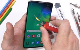 Đem siêu phẩm Galaxy S10 ra tra tấn hơ lửa và bẻ cong, kết quả khiến ai cũng choáng váng