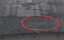 Du khách khắc dòng chữ "Tú love Nhung" ở Fansipan gây bức xúc: Một hành động thiếu ý thức