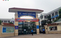 Vụ thịt gà ôi thiu: Trường tiểu học Chu Văn An nhận lỗi với phụ huynh