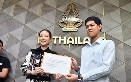 Trưởng đoàn tuyển nữ Thái Lan kiện trọng tài