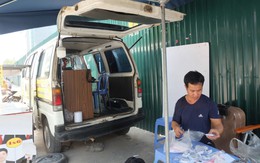 Biến ô tô cà tàng thành studio di động, thợ ảnh Hà Nội kiếm bạc triệu mỗi ngày