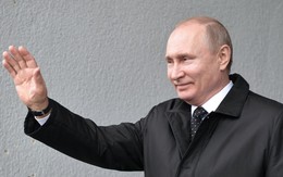 Chỉ một hành động, Tổng thống Nga cho thấy ông có cả "cây gậy và củ cà rốt" cho Ukraine