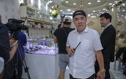 Quốc Thuận bức xúc khi danh hài Thúy Nga bị cho là hết thời nên phải về Việt Nam kiếm show
