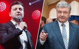 Nóng cuộc tranh cử Ukraine: Vé xem 2 ông Poroshenko-Zelensky giao đấu bán "đắt như tôm tươi"