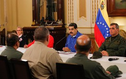 TT Venezuela Maduro tuyên bố đánh bại đảo chính, bác tin đào tẩu sang Cuba