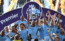 Pep Guardiola sợ đến thót tim, Man City vượt qua Liverpool đăng quang đầy kịch tính