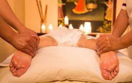 Nghe lời đến tiệm massage của thầy giáo để thư giãn, nữ sinh viên gặp họa kinh hoàng