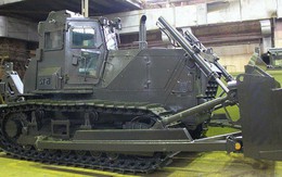 Ý tưởng "độc lạ" của Nga: Biến máy kéo thành xe bọc thép quân sự