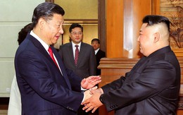 Đích thân Chủ tịch Kim Jong Un ra sân bay đón Chủ tịch Tập Cận Bình, hàng vạn người dân reo hò không ngớt