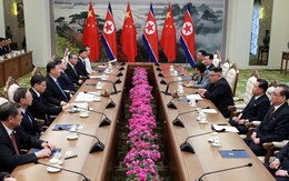 Ông Tập thăm Triều Tiên: Nhìn dàn quan chức chóp bu Trung-Triều để biết vấn đề "nổi cộm" của 2 nước