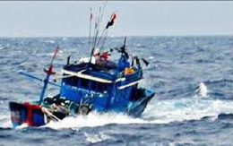 Tàu hàng quốc tịch Singapore đâm chìm tàu cá ngư dân Cà Mau