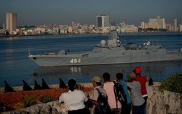 Đòn hiểm của TT Putin: Điều tàu chiến chất đầy tên lửa cập cảng Cuba "dằn mặt" Mỹ