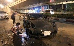 Hiện trường xe sang Porsche hỏng nặng một phần đầu sau cú đâm vào đuôi Innova