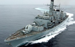 Anh tuyên bố Iran đã điều 3 tàu chiến để chặn tàu hàng Anh