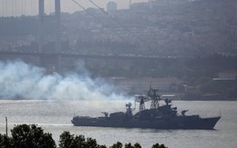 Tàu chiến Nga "đi giữa hai làn đạn" khi cố tình xâm nhập cuộc tập trận của Mỹ - Ukraine?
