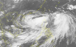 Bão Danas giật cấp 10, gây sóng to gió lớn vùng đông bắc Biển Đông
