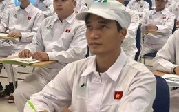 Lệ Rơi bị lãnh đạo công ty "gọi lên hỏi" vì thông tin chê lương công nhân thấp, bỏ việc bán hải sản