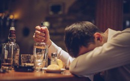 Hút thuốc thụ động thì ai cũng biết, giờ khoa học bảo có cả "uống rượu bia thụ động" và tác hại nó gây ra cũng cực kỳ kinh khủng