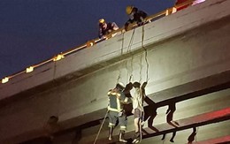 19 thi thể bị phân xác treo trên cầu, vứt giữa đường trong vụ thanh trừng đẫm máu của băng đảng Mexico