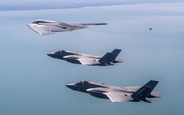 B-2 Spirit Mỹ và F-35 Anh lần đầu song kiếm hợp bích: Thông điệp ngăn chặn "kẻ gây hấn"