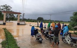 Hà Tĩnh: Thủy điện xả lũ kết hợp mưa lớn khiến hàng loạt xã, huyện bị ngập nặng