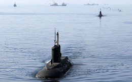 Hải chiến Mỹ-Iran: Tàu ngầm công nghệ Triều Tiên có trở thành "sát thủ" khiến Mỹ ôm hận?