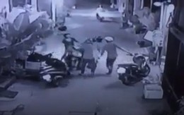 Truy lùng 2 tên cướp dùng roi điện tấn công cô gái, cướp môtô