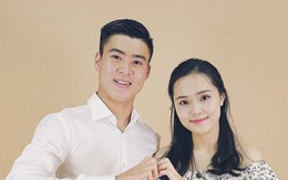 Duy Mạnh đưa bạn gái về ra mắt, mẹ chàng hậu vệ bất ngờ tiết lộ về "con người thật" của nàng dâu tương lai