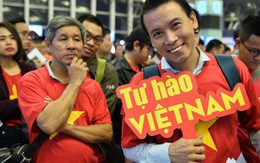 Hàng trăm CĐV từ Hà Nội - Hồ Chí Minh hội quân sang cổ vũ ĐT Việt Nam trong trận tứ kết Asian Cup 2019