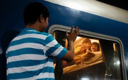 Những nụ cười ở ga Sài Gòn ngày giáp Tết: Trở về sau hơn 19 năm bôn ba nơi xứ người