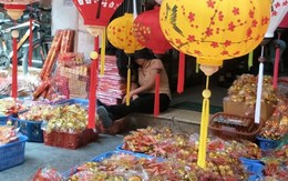Tiểu thương chợ hoa lâu đời nhất Hà Nội ngao ngán vì ế ẩm