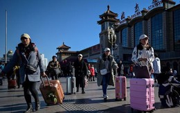 'Choáng' với số người về quê ăn Tết kỷ lục ở Trung Quốc