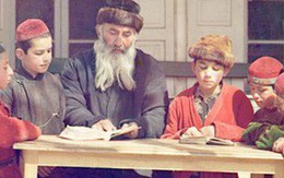 Cách dạy con làm giàu của người Do Thái, tu nghiệp sinh Israel tâm sự: Con ông chủ cũng phải đi trồng ớt dù nắng 42 độ, trẻ 7 tuổi đã tập bán hàng để biết quý trọng đồng tiền