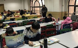 Không có thời gian mở lì xì, trẻ em Trung Quốc lao đầu vào học thêm xuyên Tết