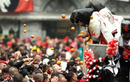 Lễ hội ném cam kỳ lạ ở Italy