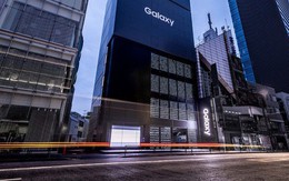 Samsung trả lời câu hỏi "Tiền nhiều để làm gì": Dùng 1000 smartphone Galaxy chỉ để trang trí tường cho cửa hàng