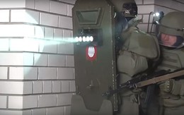 Đặc nhiệm Nga Spetsnaz 'trình làng' vũ khí phát sáng gây ảo giác