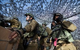 Israel "vũ trang tận răng" để chống người Palestine biểu tình ở biên giới Gaza