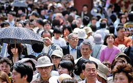 Người Nhật hoang mang trước viễn cảnh nghỉ 10 ngày mừng lễ đăng quang Tân Nhật Hoàng