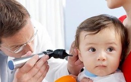 Chuyên gia chỉ cách chăm sóc trẻ viêm tai giữa, tránh biến chứng lên não
