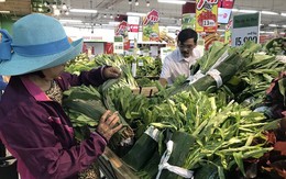 Dùng lá chuối gói rau, siêu thị Việt lên báo nước ngoài