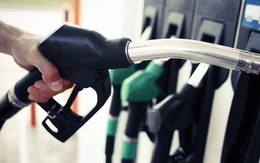 Cửa hàng kinh doanh bán lẻ xăng dầu Minh Khai có hành vi gian lận khi bán xăng cho khách hàng